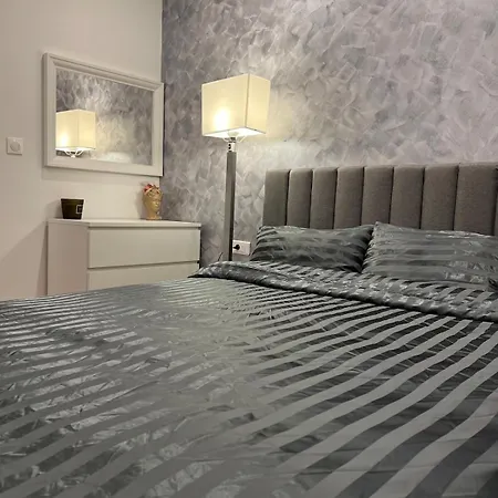 Vila La Doree & Netflix Parking Wifi