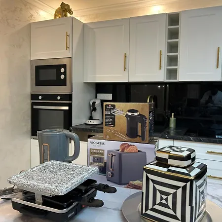 La Doree & Netflix Parking Wifi Vila *