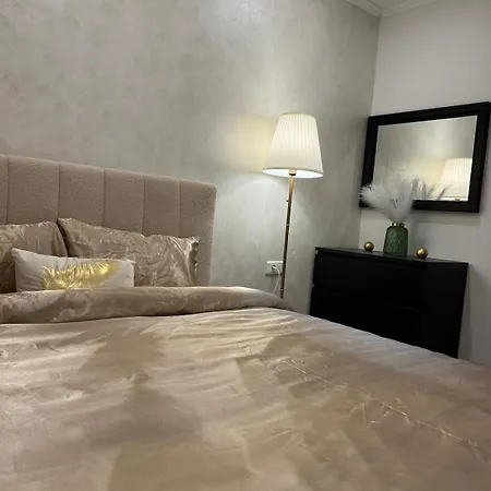 La Doree & Netflix Parking Wifi * Kurtzenhouse