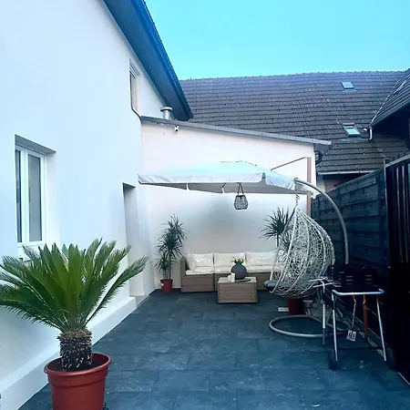 La Doree & Netflix Parking Wifi Vila *