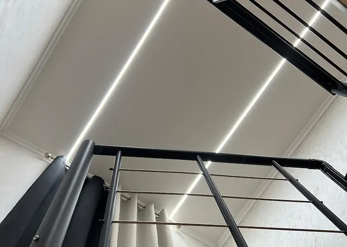 La Doree & Netflix Parking Wifi