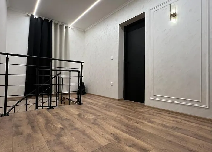 La Doree & Netflix Parking Wifi