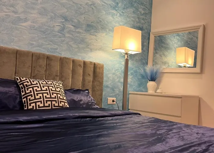 La Doree & Netflix Parking Wifi Villa