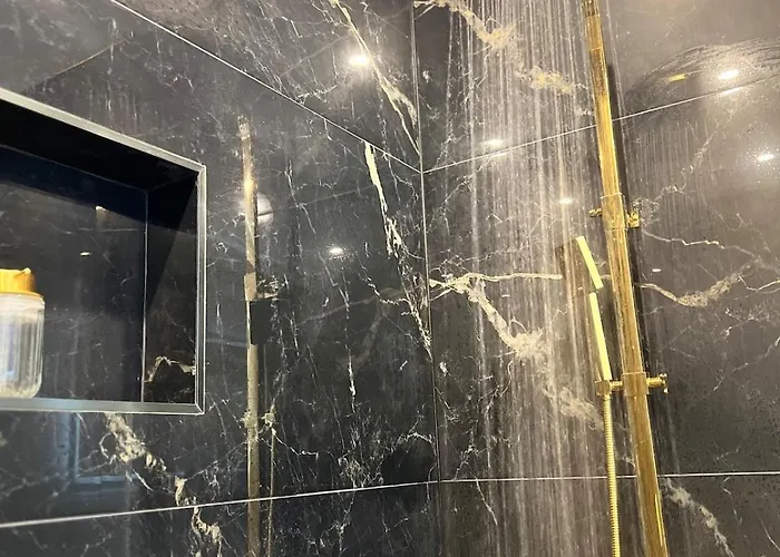 Villa La Doree & Netflix Parking Wifi Kurtzenhouse