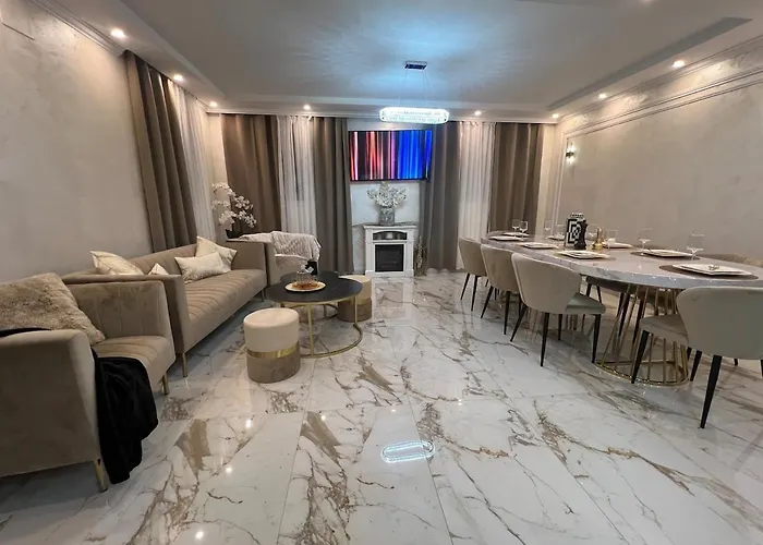 La Doree & Netflix Parking Wifi Villa