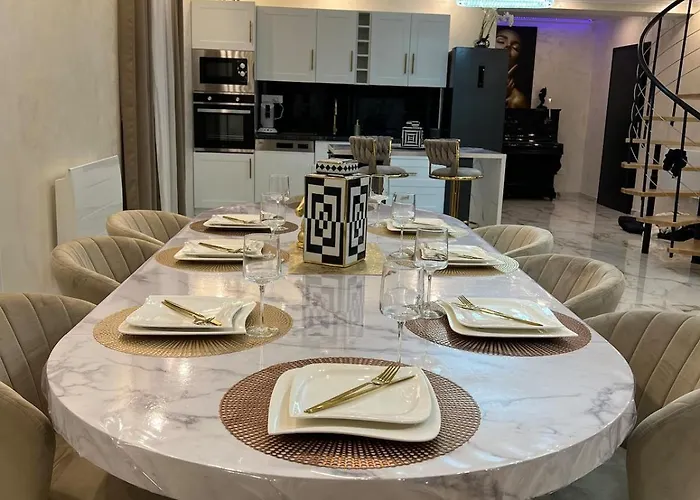 La Doree & Netflix Parking Wifi *