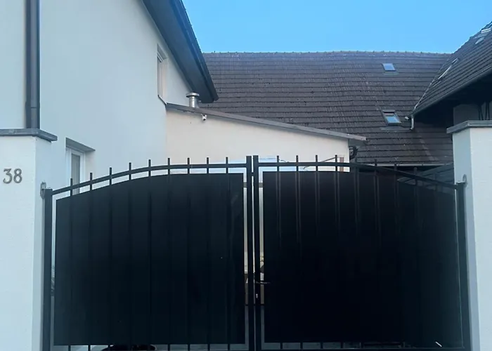 Villa La Doree & Netflix Parking Wifi Kurtzenhouse